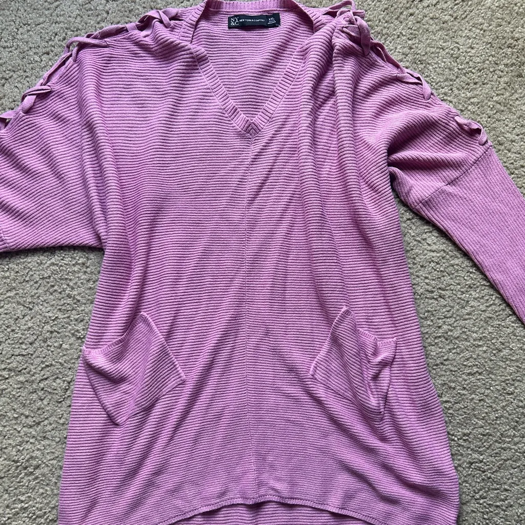 Pink Hi Low Oversized NY&C Sweater Size XXL - Image 2