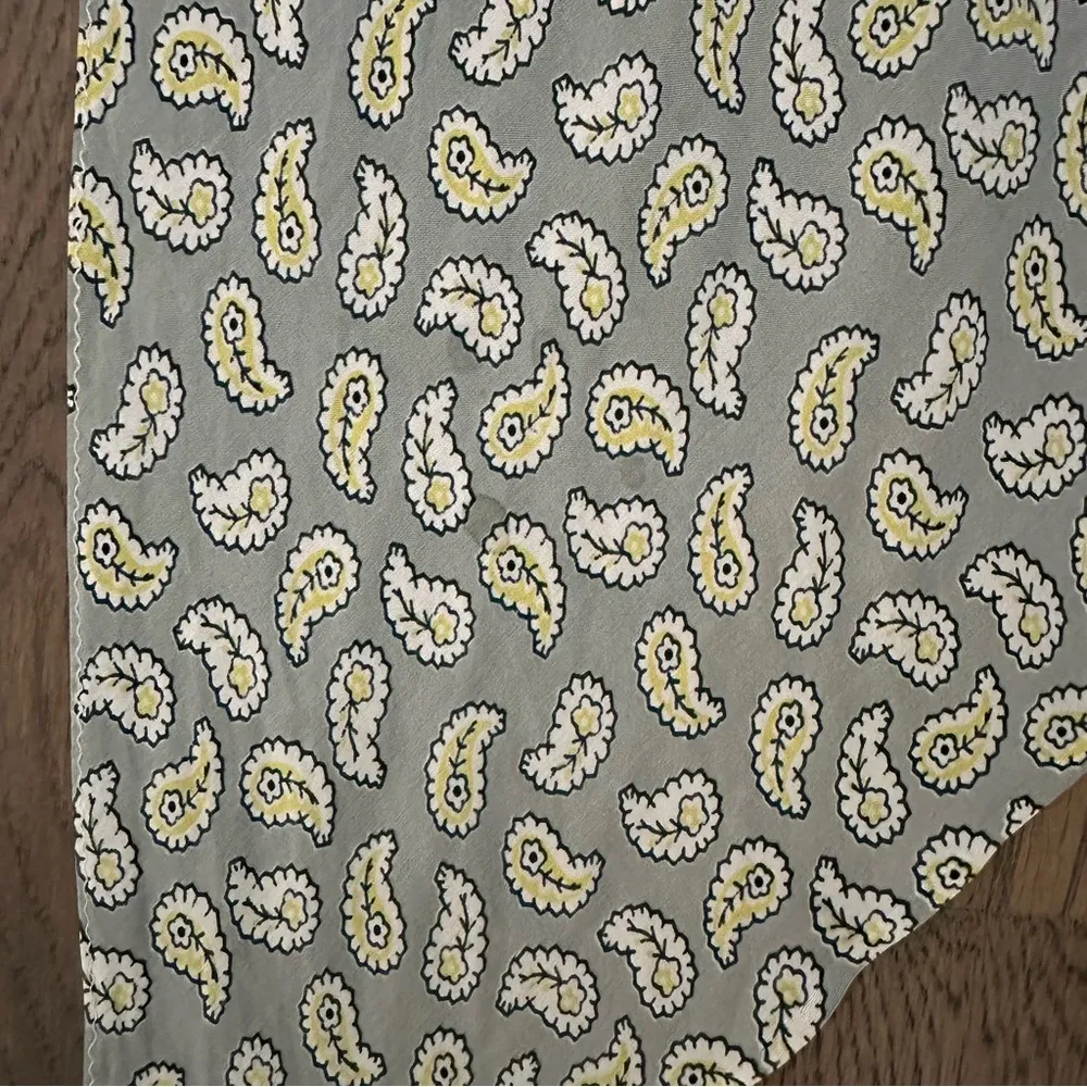 Anthro Vintage Paisley Print Oblong Angle Scarf Sage Green, Cream, Yellow 62" l - Image 8