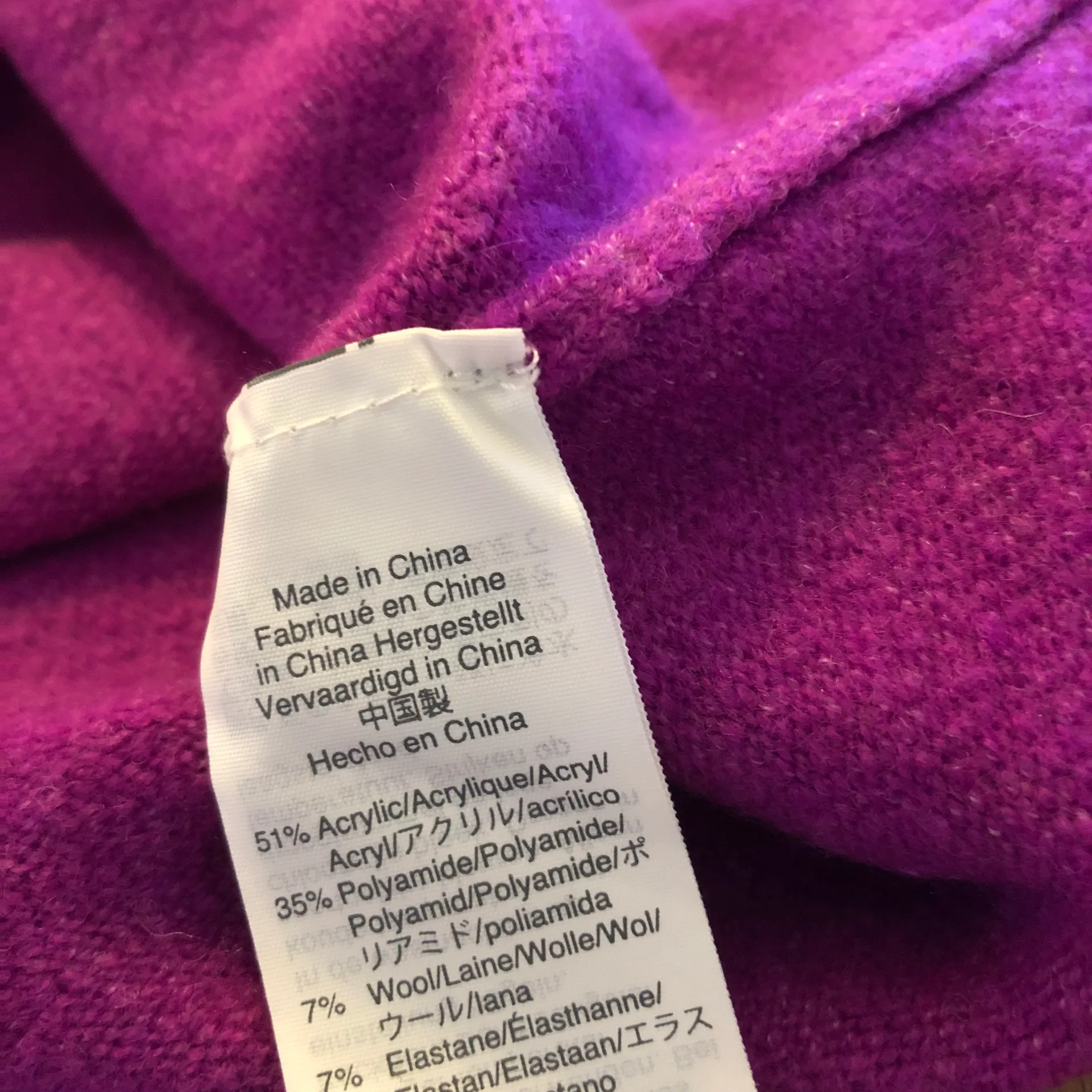 NWT  pink sweater size XS - Image 10