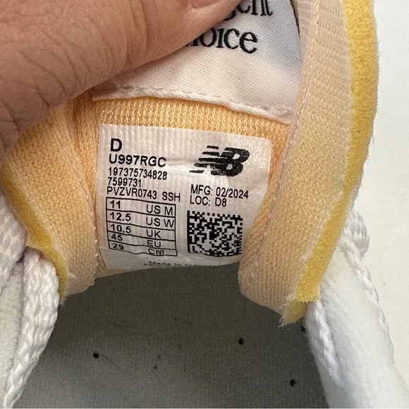 New Balance 997R NB White Navy Mens 11 Womens 12.5 Unisex Casual‎ Shoes Sneakers - Image 8