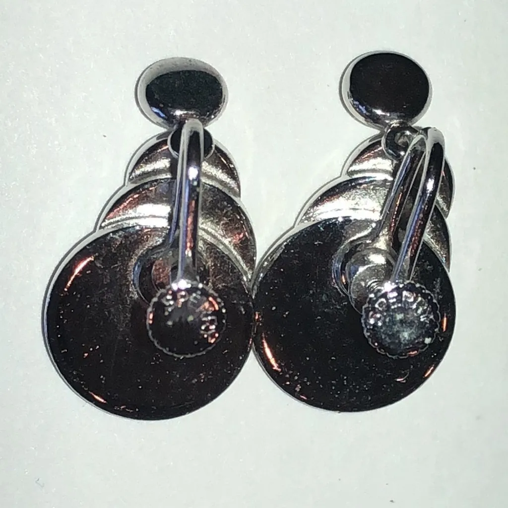 Sperry Brand Chic Vintage Silver Tone Layered Earrings - Image 4