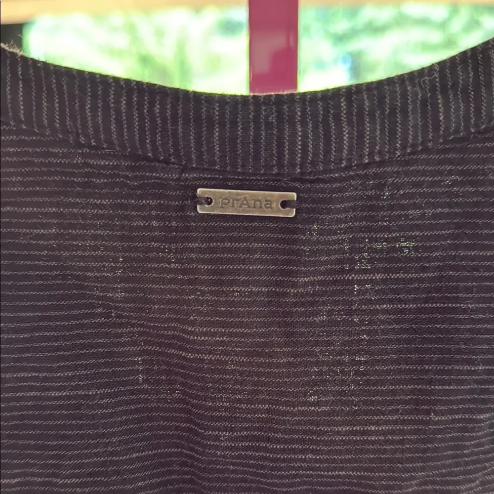 Prana Black Boxy Sleeveless Mandarin Collar Tank - Image 4