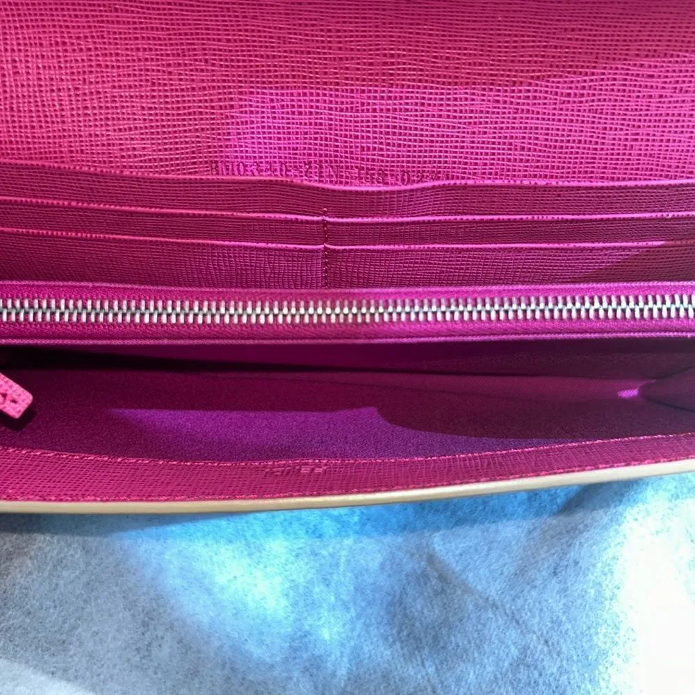 Authentic Fendi Leather  Pink & Blue Wallet - Image 6