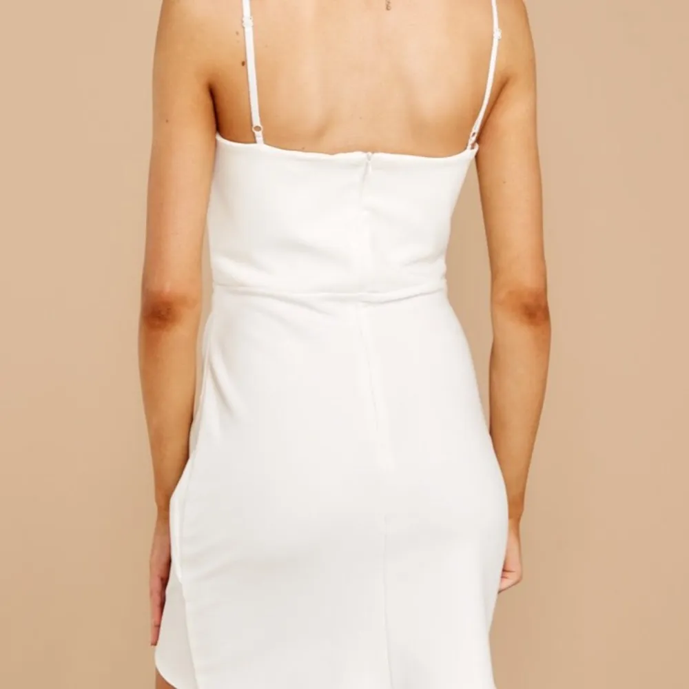 NWT Red Dress Boutique White Mini Dress - Image 3