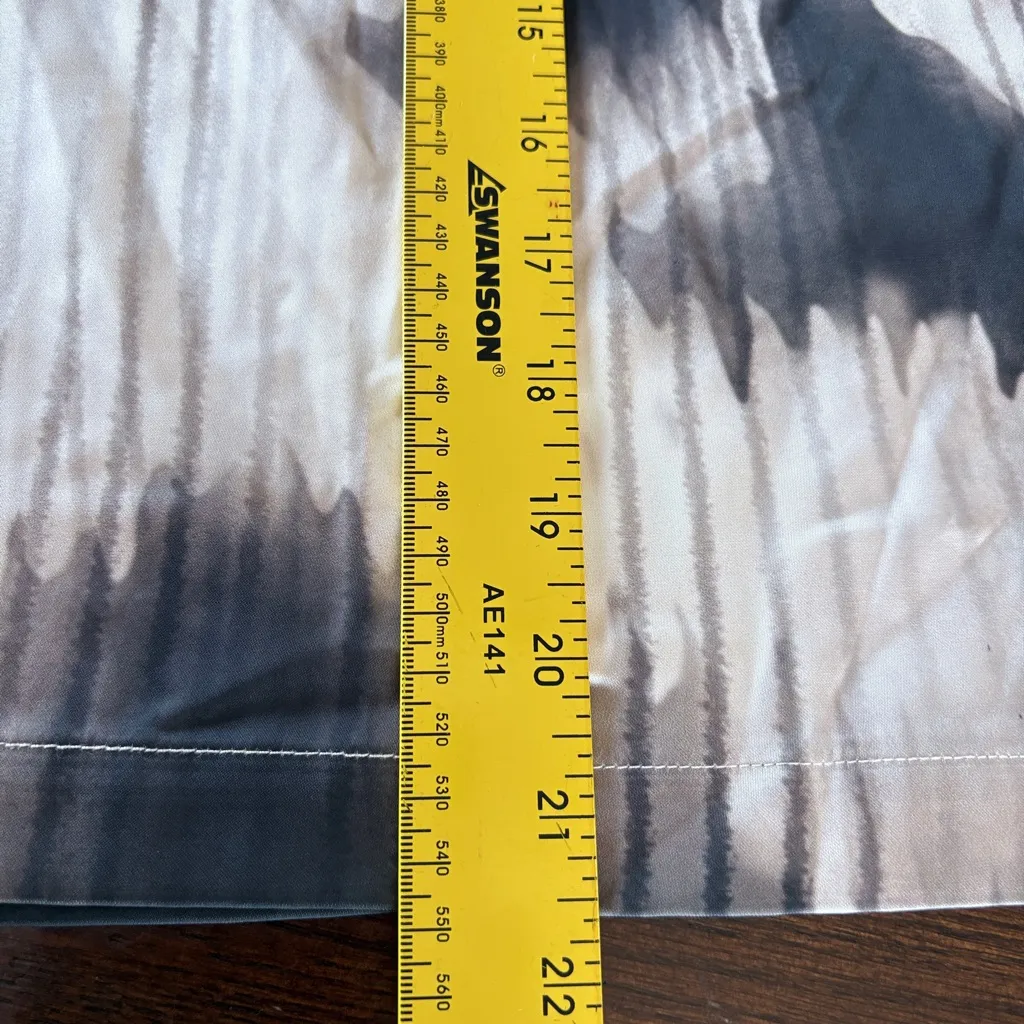 Elegant Black and White draped Women's Blouse Size L - Image 7