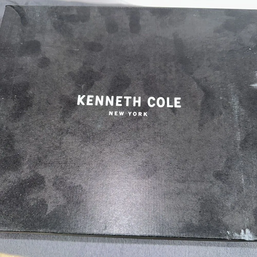 Kenneth Cole Women Grey New Milena 100 Snake Print Sandal Block Heels Sz‎ US 7.5 - Image 3