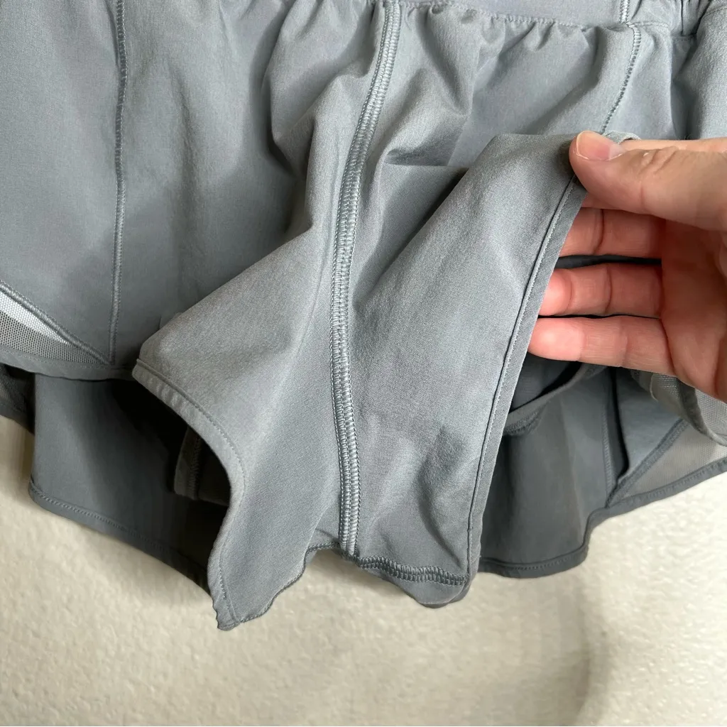 Lululemon Hotty Hot Lined Short 2.5" grey 8 - Image 4
