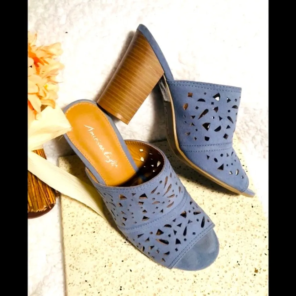 American Eagle Peep Toe Shoes size 7.5 - Image 2