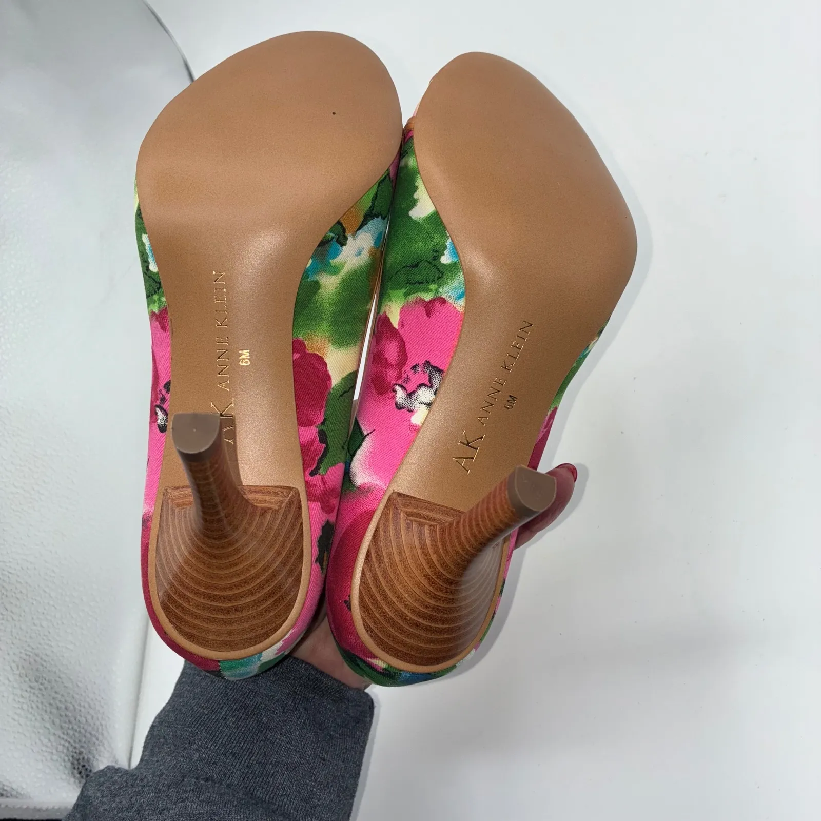 Anne Klein Floral Peep Toe Heels Womens Size 6M Fabric Upper Party Festival New - Image 6