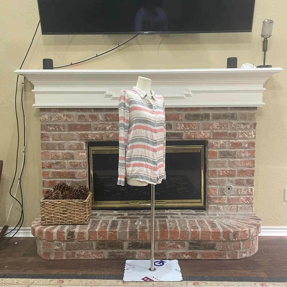 Romeo & Juliet Couture long sleeve striped flannel top / M / Excellent condition - Image 8