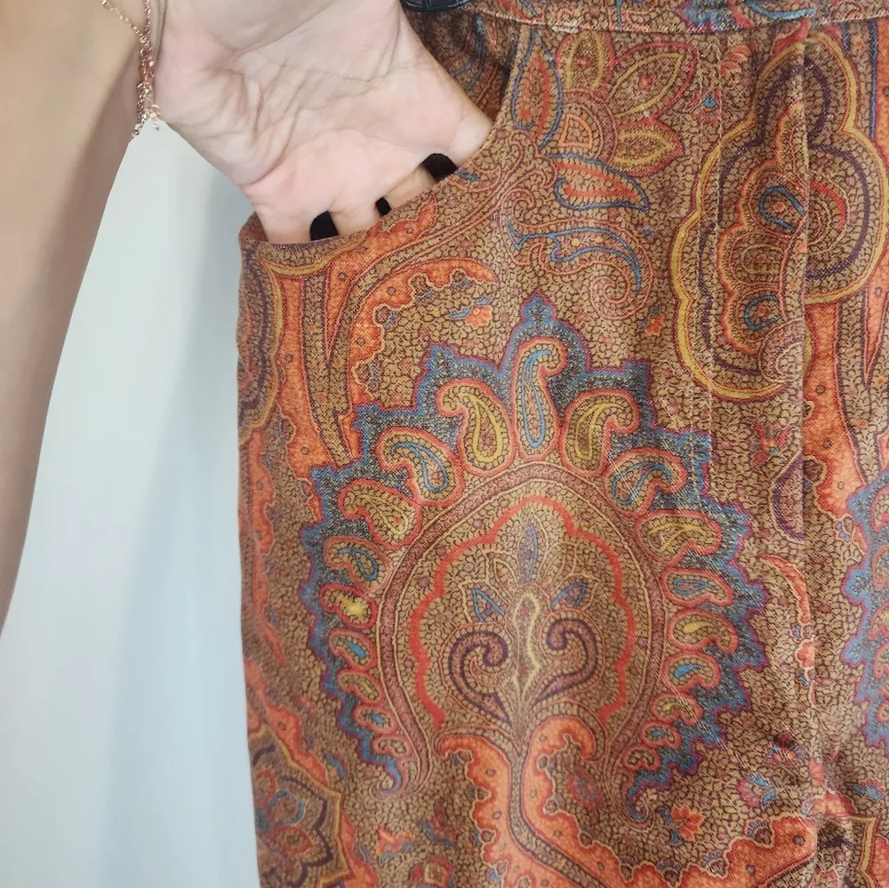 Vintage Carlisle paisley velvet high-waisted pants - Image 2