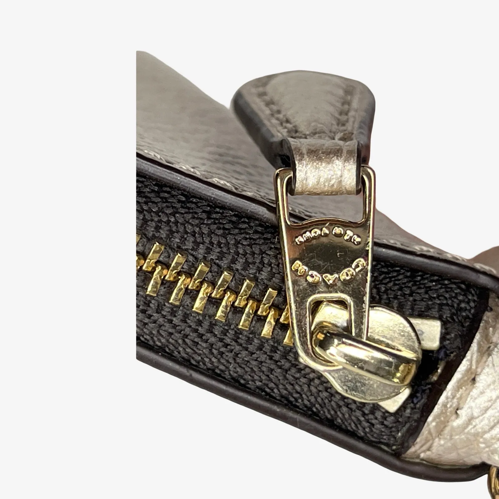 Coach Metallic Leather Large Corner Zip Wristlet Gold Pebbled Leather - Image 4