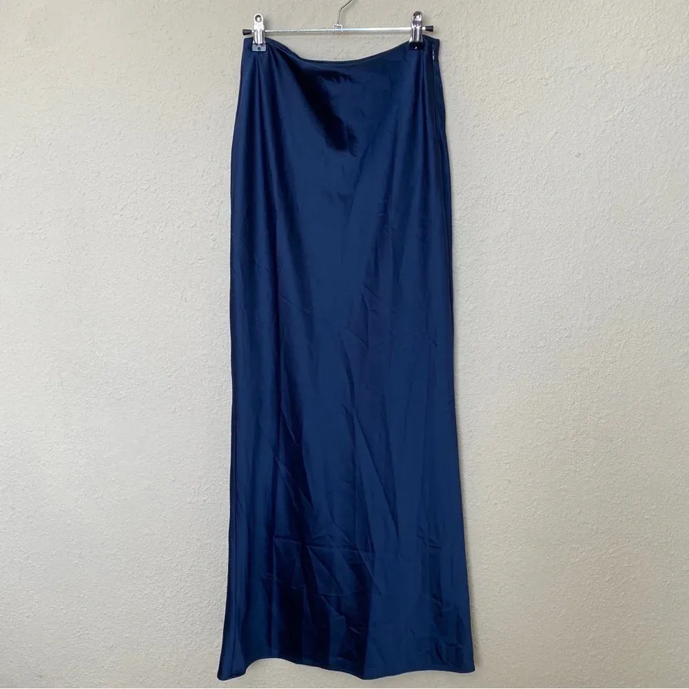 HOUSE OF CB 'Dana'‎ & Charlene Navy Puff Sleeve Corset & Maxi skirt Set NWOT L - Image 9