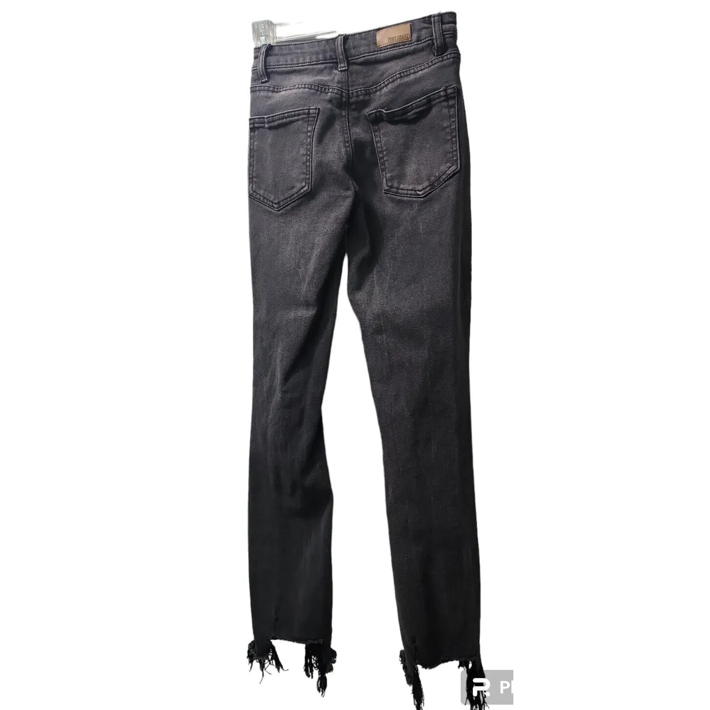 True Craft Distressed Hem Jeans Ripped Knee Black Wash Denim Size 26 - Image 6