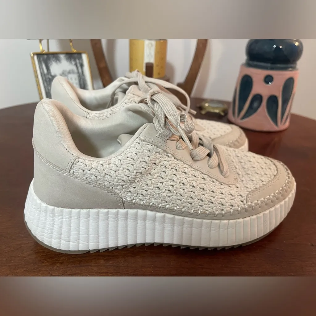 DV Dolce Vita Women's Fay Sneaker in Natural Lace - Image 3