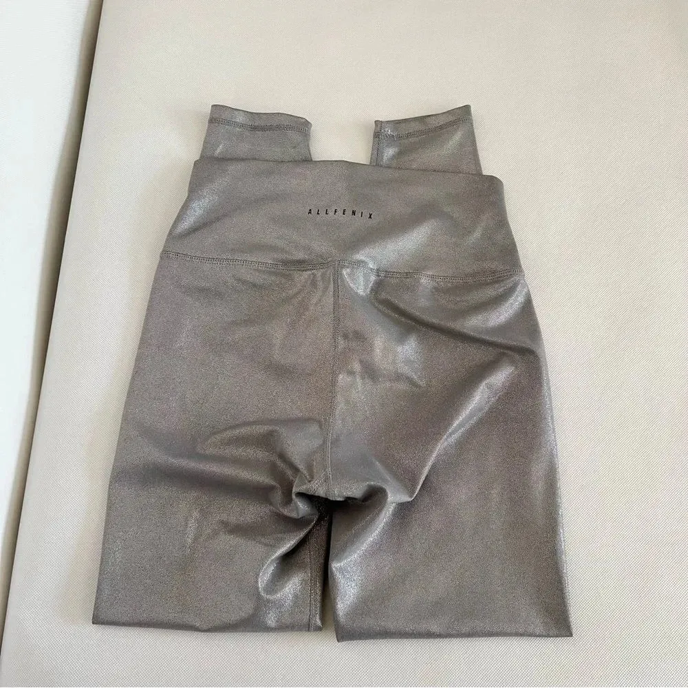 AllFENIX Leggings Size Medium Liquid Silver 7/8 Length Pants Gray - Image 2