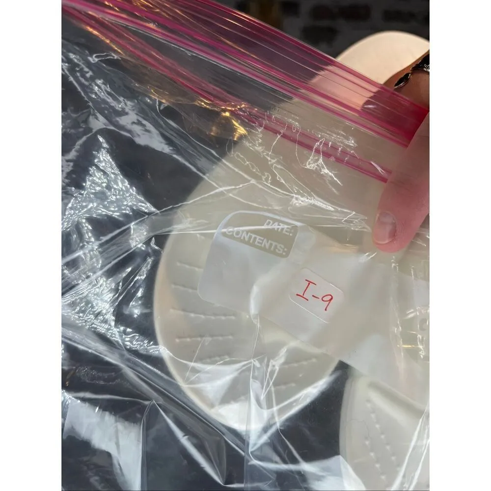 Crocs | women white slides rubber - Image 4