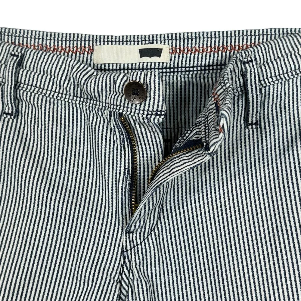 Levi’s SZ W27 Cuffed Shorts Striped Zip-Fly Mid-Rise Pockets White Blue - Image 3