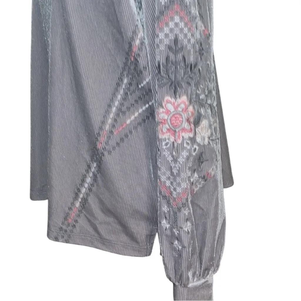 🎁 KATE & SAM Ribbed Velvet Embroidered Sweater Gray Size XL - Image 4