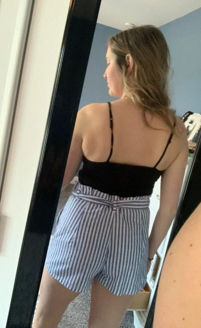 Striped High Waisted Shorts Size M - Image 2