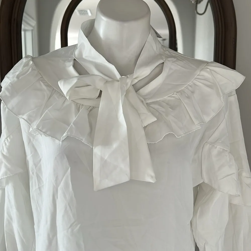 To My Lovers Ruffled Tie Sash Blouse in White, Size S New w/Tag $160 White - Image 8