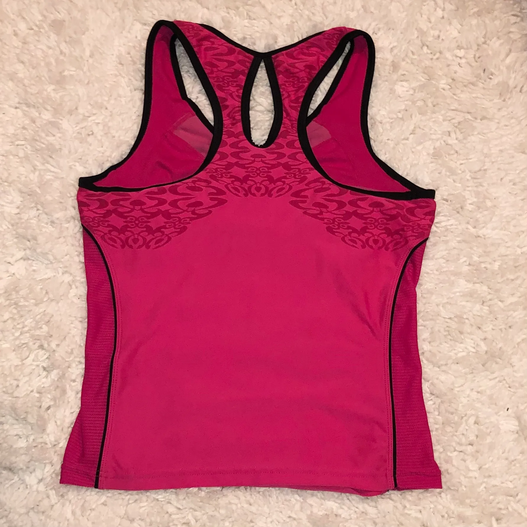 Keyhole Racerback Pattern V-Neck Tank Top M - Image 2