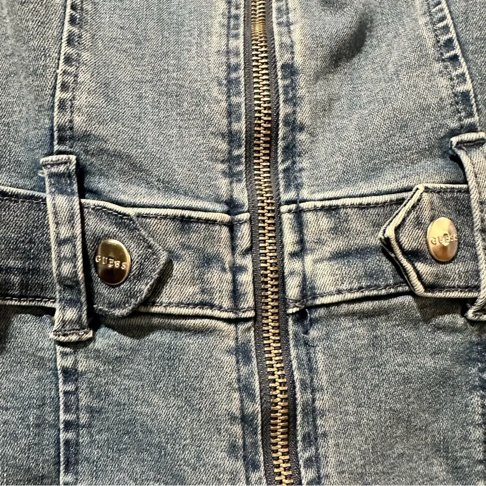 Guess  Tinsley Denim Romper, Medium Wash, Size XS - Image 3