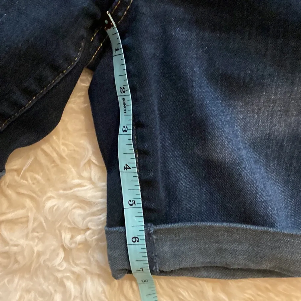 Kut from the Kloth Catherine Boyfriend Cuffed Dark Blue Women’s Shorts EUC Sz 2 - Image 8