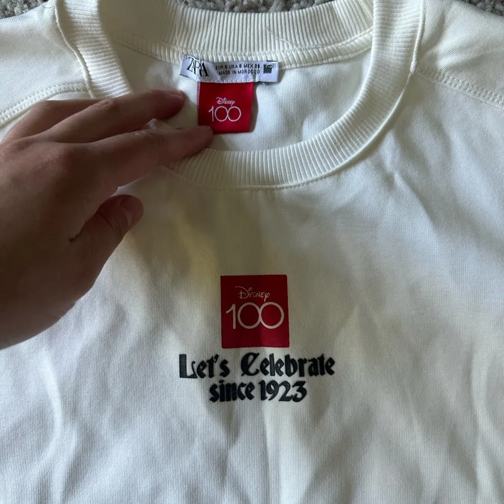 ZARA  Disney Crewneck Sweater - Image 8