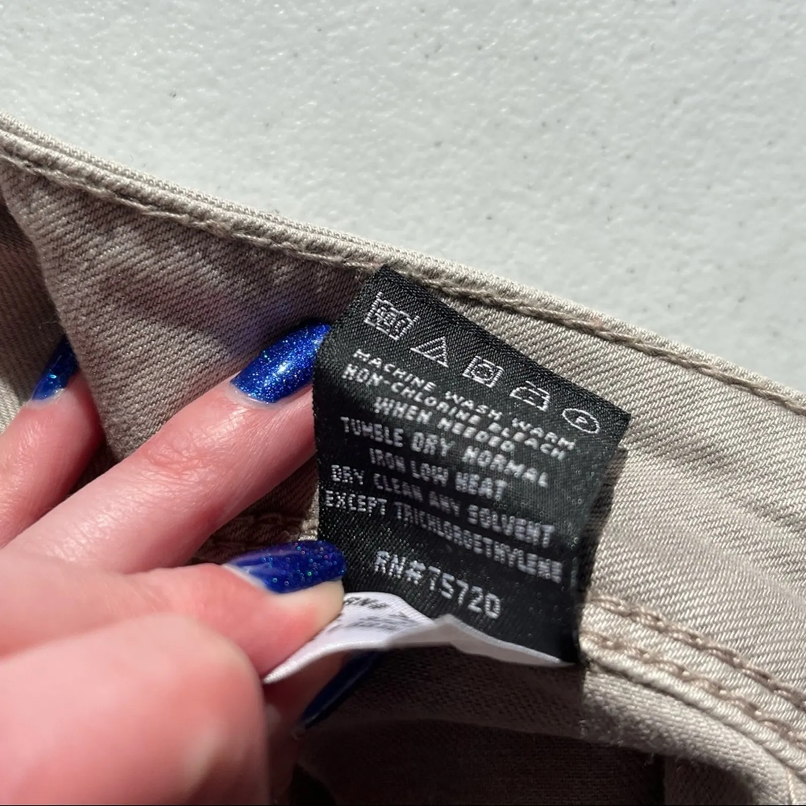 Buckle Black (Gray/Cream) Skinny Jean Size 28x27 - Image 5