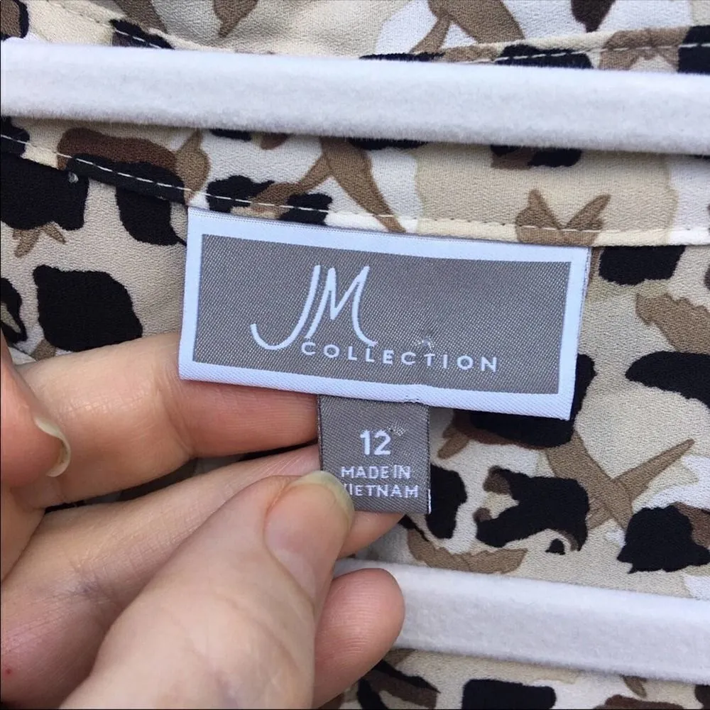 JM Collection Beulah Printed Button Down Tie Bottom Blouse - Image 6