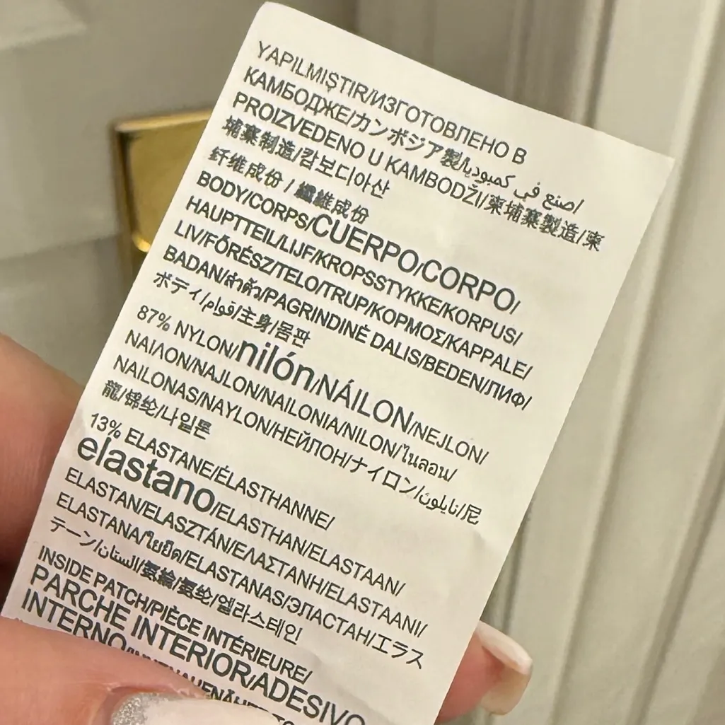 UNDER ARMOUR Women’s Black & Pink Strikezone  7” Padded Sliding Shorts Size XL - Image 4