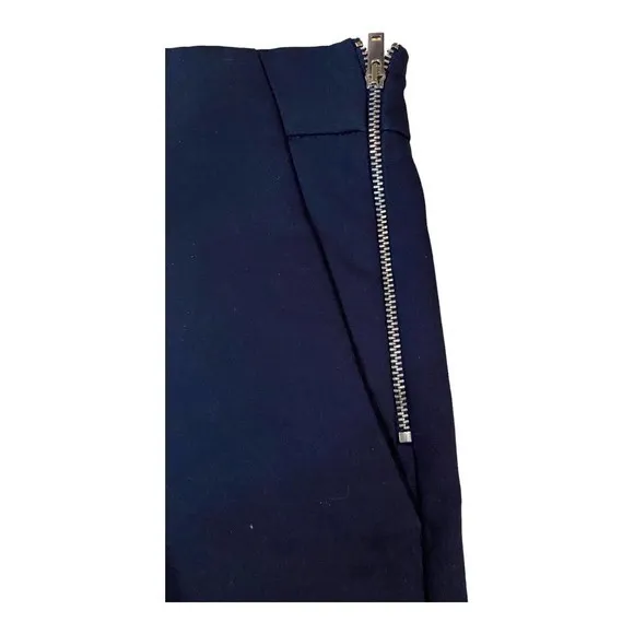 Abercrombie & Fitch‎ Woman’s Navy Side Zip High Waisted Shorts Size 0 Pockets - Image 4