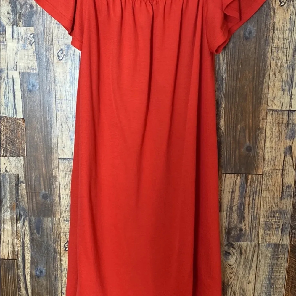 Green Envelope Bright Red Ruffle Sleeve Sheath Dress 32 in length Size M - Image 6