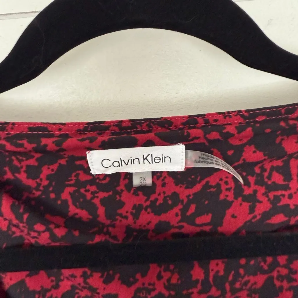 Calvin Klein Women’s 2X Black Red Stretchy Top Blouse - Image 2