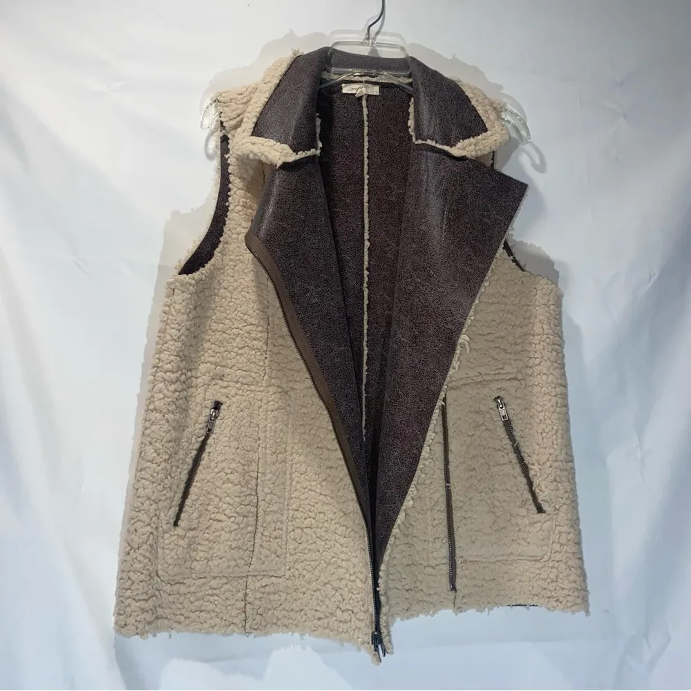 Mystree Reversible Vest Women’s Large - Image 8