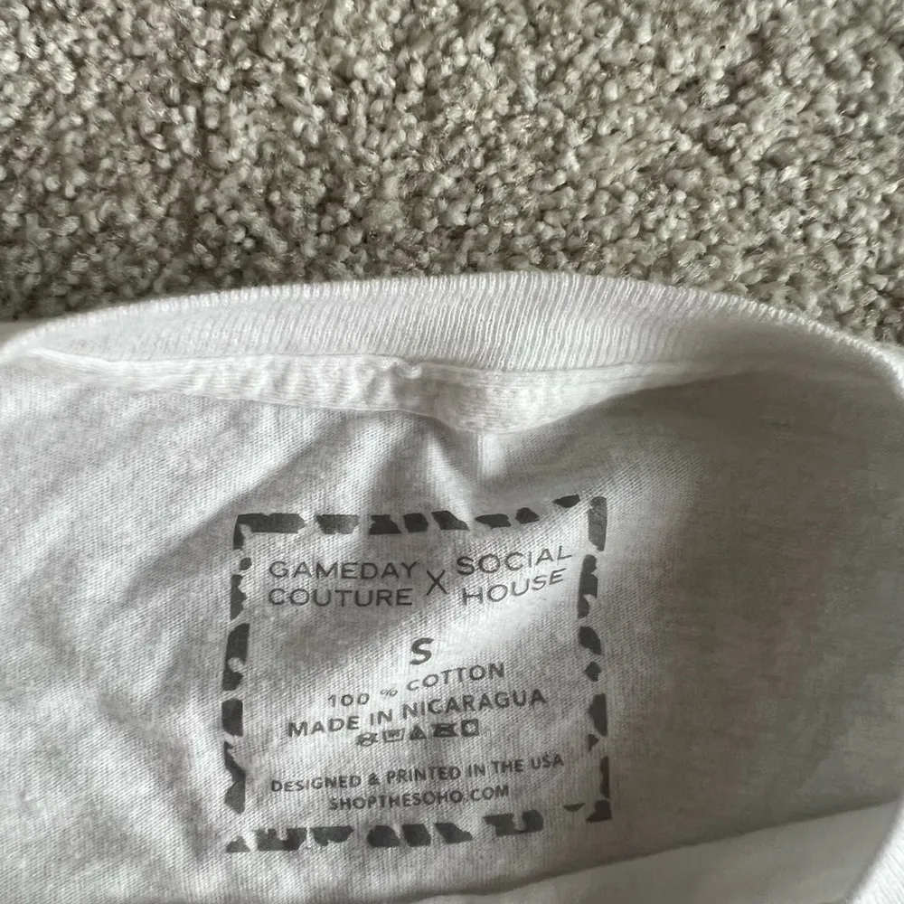 Fanatics University of Tennessee Vols Cropped Shirt - Image 4