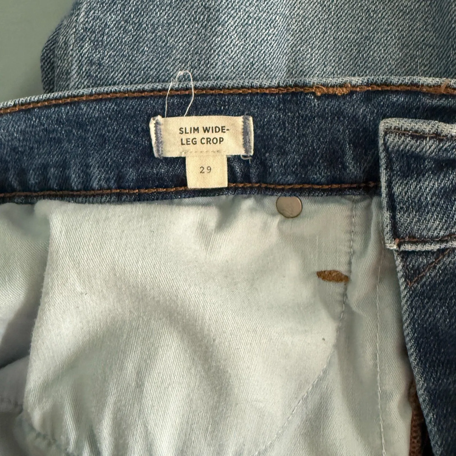 Madewell Slim Wide-Leg Crop Jeans in Reggie Wash Size 29 - Image 6