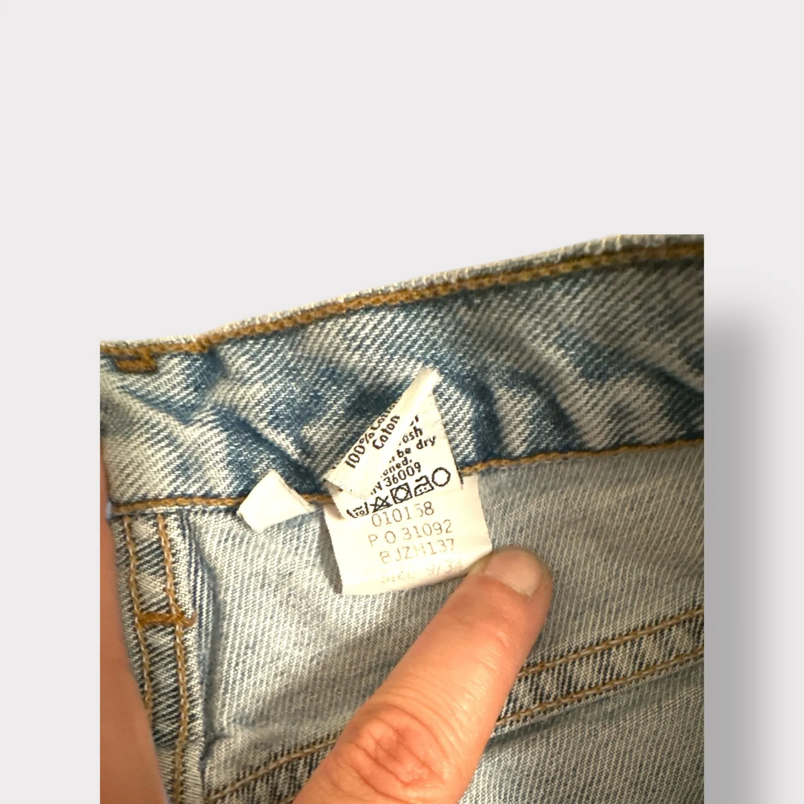 1992 True Vintage Calvin Klein Jeans Straight Leg EUC 29/34 - Image 6