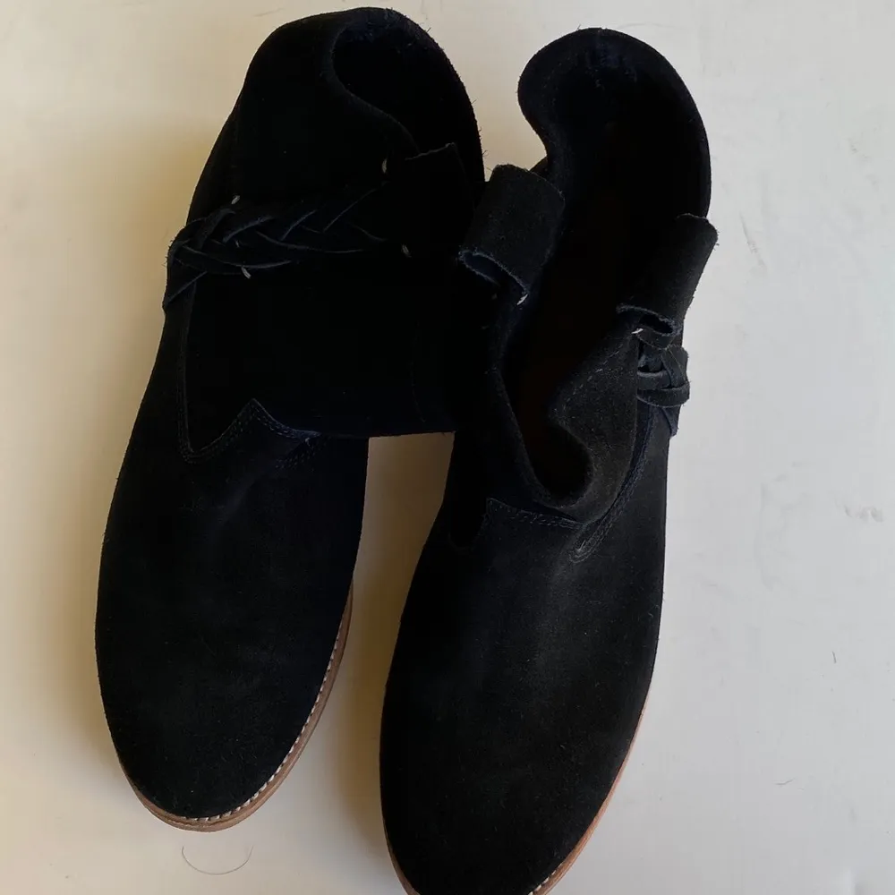 Anthropologie Saludos Suede Booties - Image 2