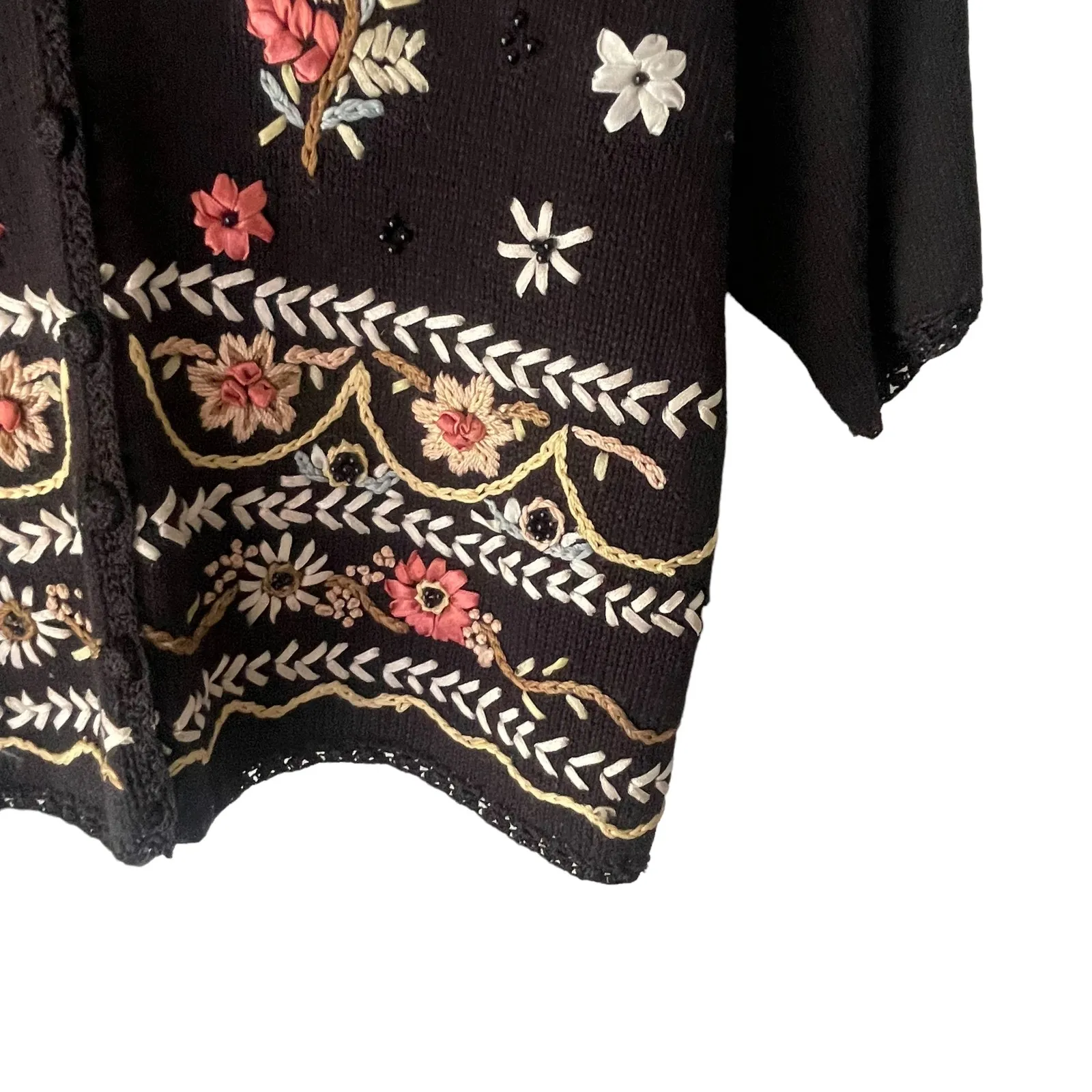 Heirloom‎ Collectibles Vintage 90s Size Medium Black Embroidered Floral Top - Image 5