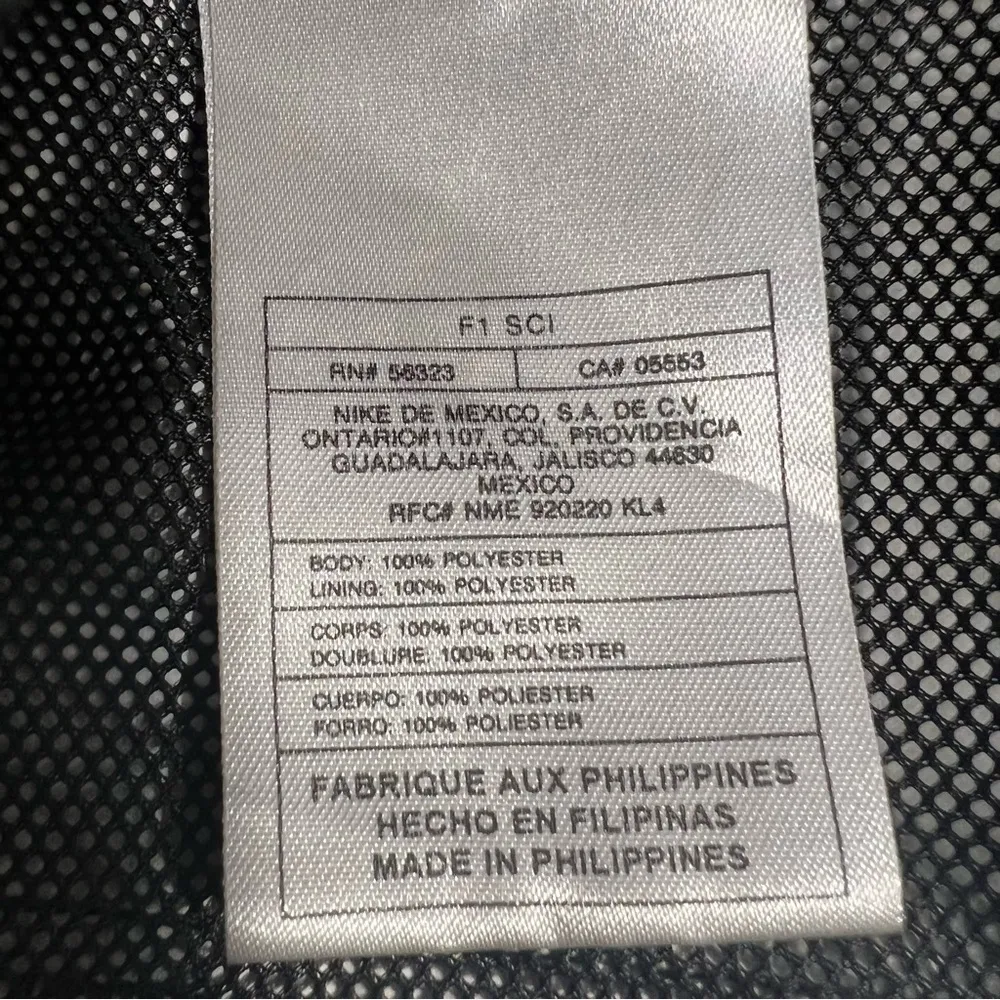 Nike Women’s Windbreaker Light Jacket Size M Black - Image 15