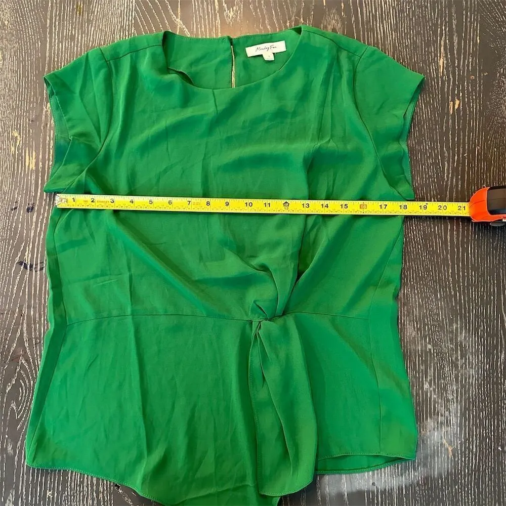 Monday Fun Women's Green Twist Front Tie Waist T - Image 7