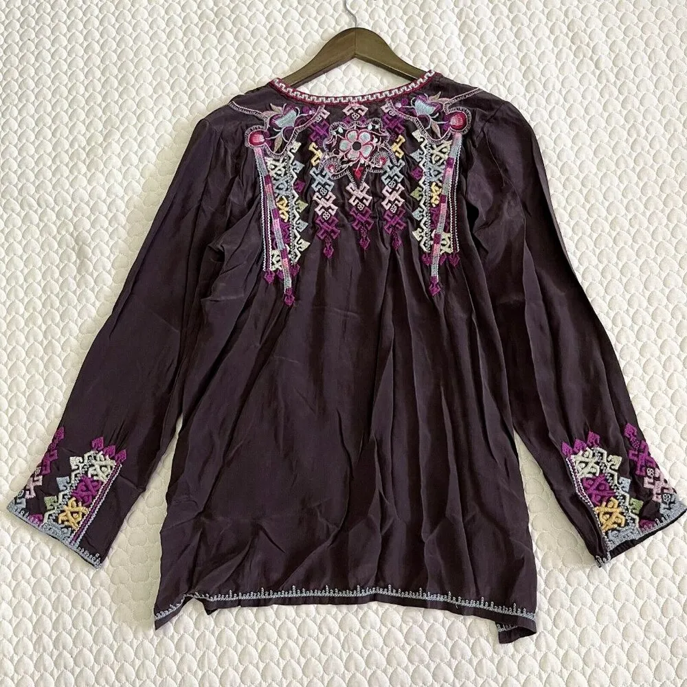 NWOT Johnny Was Embroidered Long sleeve Biya Silk Tunic Blouse Size XS - Image 8
