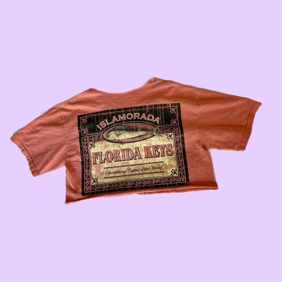 Islamorada, Florida Keys Distressed Grunge Graphic T Shirt Crop Top 🔥 Pink Size undefined - Image 2
