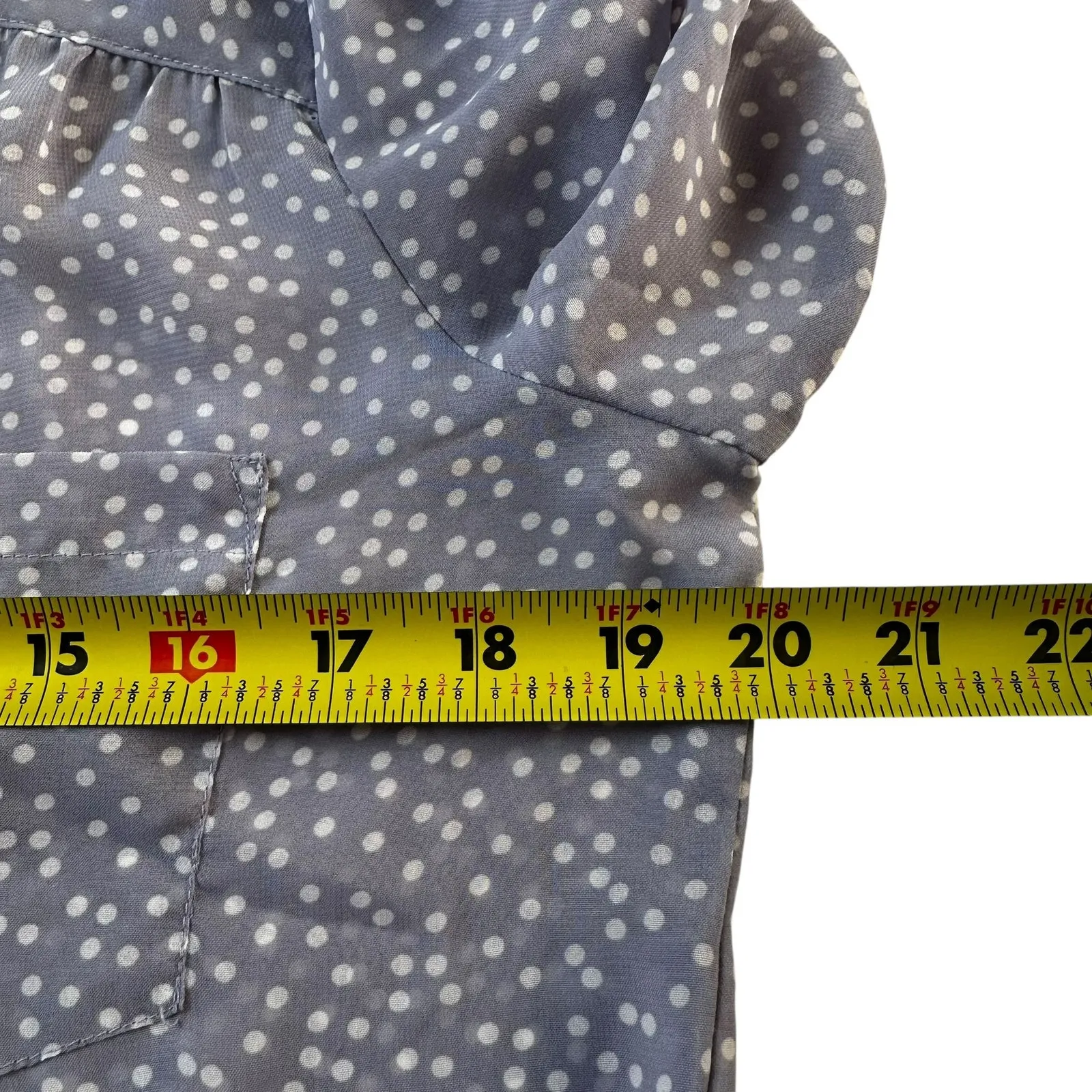 Maurices Grey-ish Blue Polka Dots Top Women's Blouse Size Medium | 60-35 - Image 5