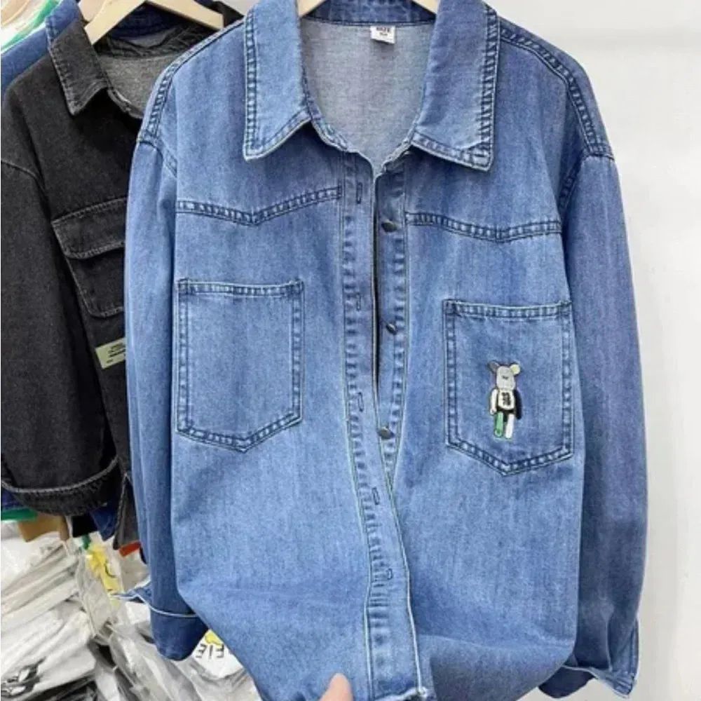 european Japanese denim button down size large shirt with pocket bear - Image 8