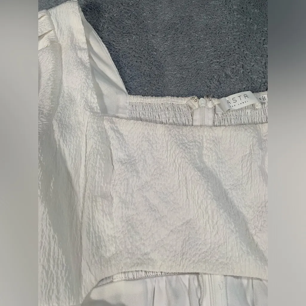 ASTR the label white long sleeve dress medium - Image 5