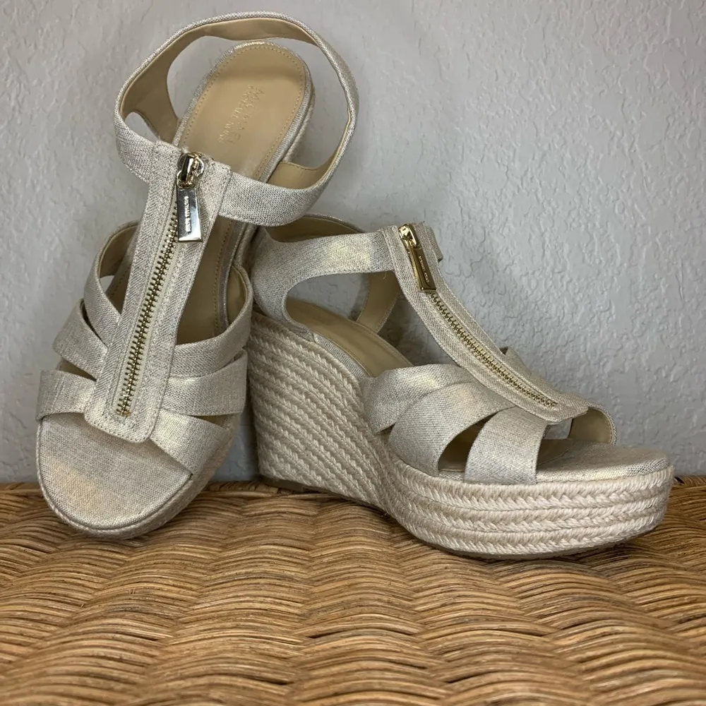 Michael Michael Kors Berkeley Gold Shimmer Linen Zip Up Wedges Size 10 - Image 2