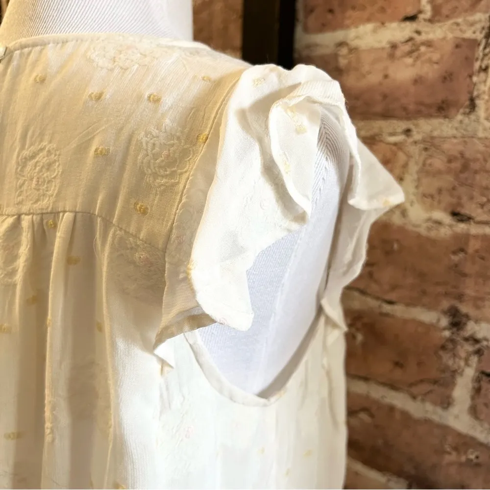 LOFT Cream Floral Embroidered Top Sz Medium Petite - Image 3